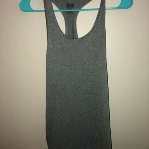 Nike dry fit tank top size medium